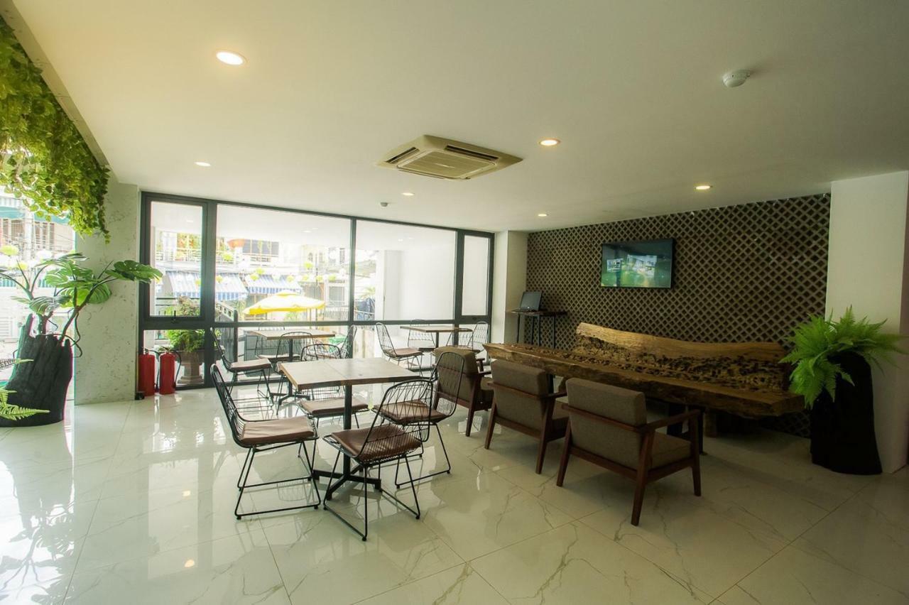 Lava Hotel Nha Trang Kültér fotó